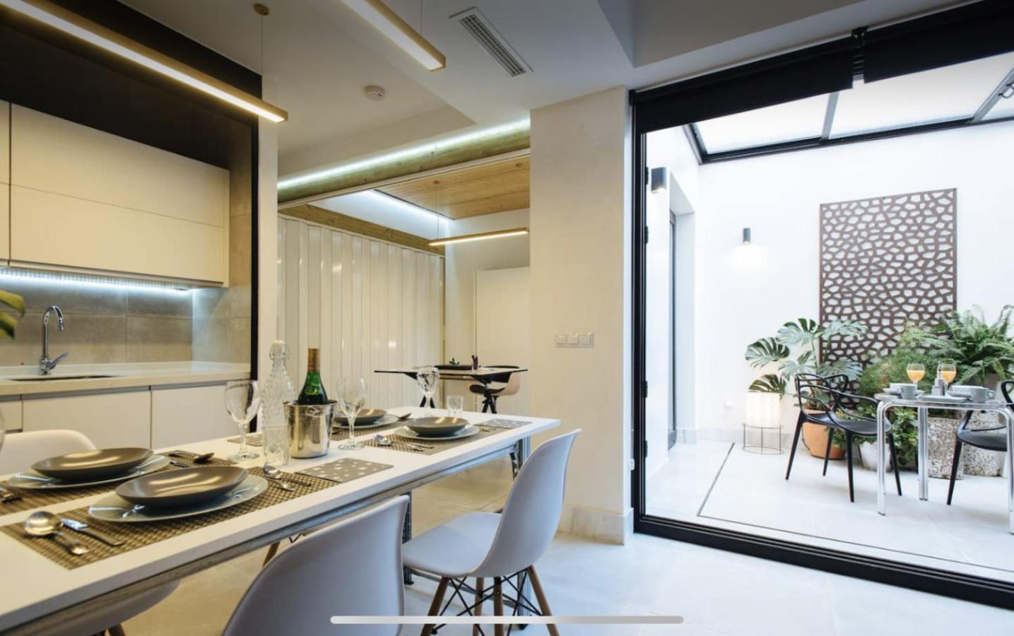 Lujoso loft con piscina&espacio office Sevilla Exterior foto
